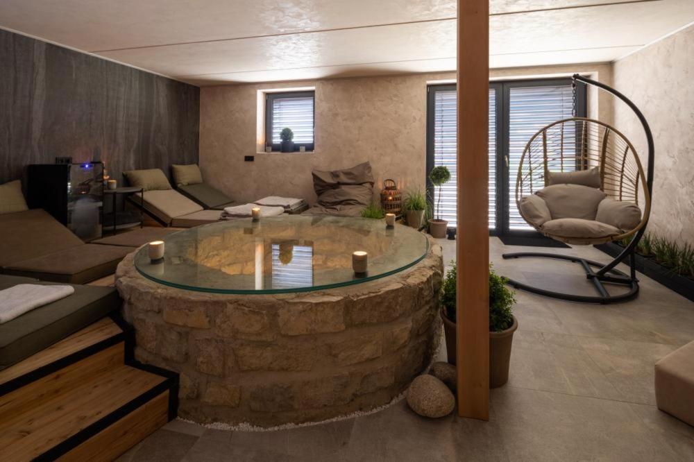 Na Lanech Apartment